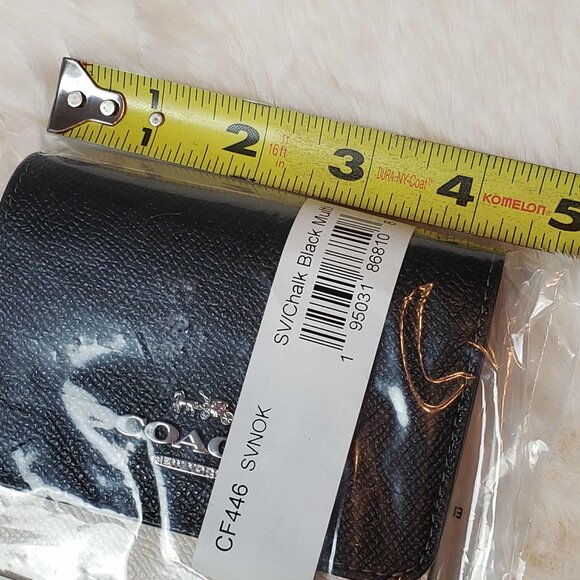 New COACH Small Trifold Crossgrain Leather Snap Closure Wallet CF446 Chalk Black - Picture 14 of 16